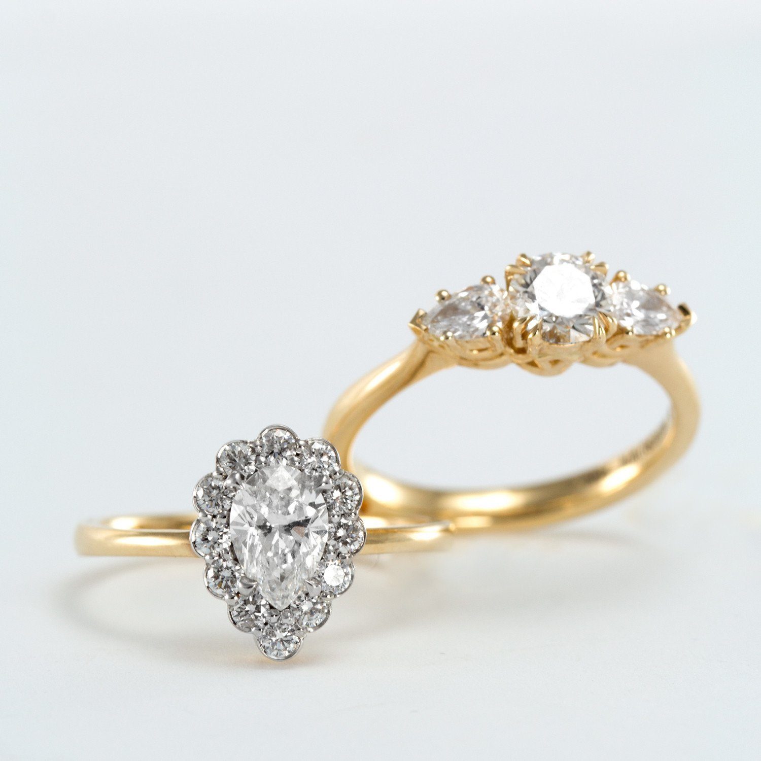 gold ring with pear shaped diamond