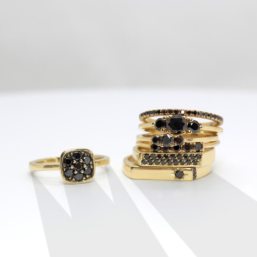 טבעת אודרי יהלומים שחורים 3 מ"מ